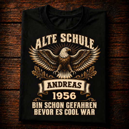 Alte Schule – Personalisiertes Biker Premium T-Shirt mit Name & Jahrgang